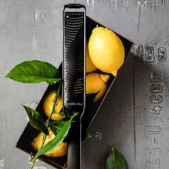 Microplane Black Sheep Reibe Zester 12 Microplane Black Sheep Reibe Zester -Santo Grills Geschaft microplane black sheep reibe zester cbba283c651651896b3f1efbb066e350