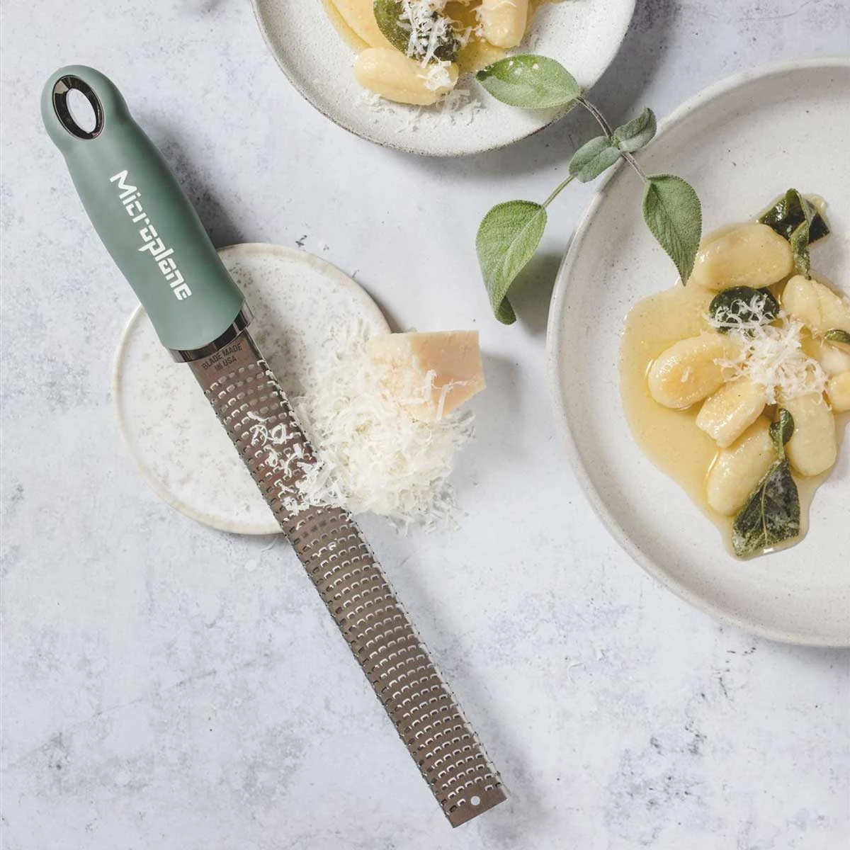 Microplane Premium Reibe / Zester, Eukalyptus Grün 6 Microplane Premium Reibe / Zester, Eukalyptus Grün – Bild 4