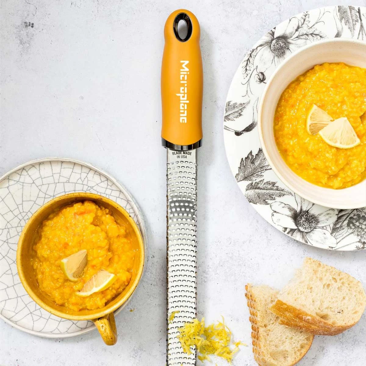 Microplane Premium Reibe / Zester, Senfgelb 6 Microplane Premium Reibe / Zester, Senfgelb – Bild 4