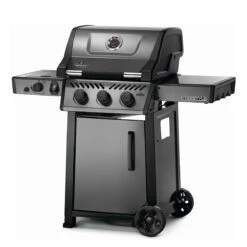 Napoleon Freestyle 365, 3 Hauptbrenner, Mit Sizzle Zone Seitenbrenner Und Tür, Graphit -Santo Grills Geschaft napoleon freestyle 365 3 hauptbrenner mit sizzle zone seitenbrenner und tuer graphit 9bf8aab471979e4991da71a3c39a3332